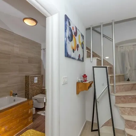 Dalmatinska Kuca Blanka Сasa de vacaciones *